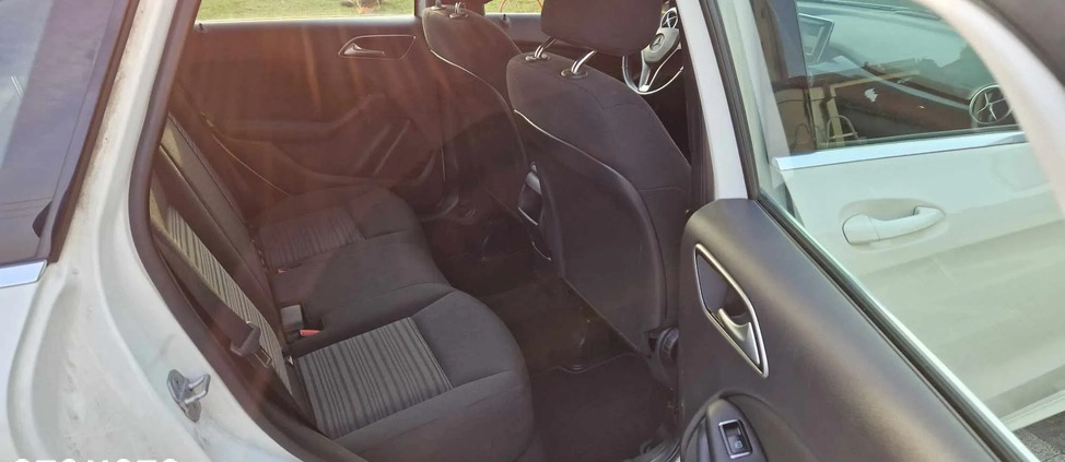 Mercedes-Benz Klasa B cena 42999 przebieg: 204000, rok produkcji 2014 z Leszno małe 277
